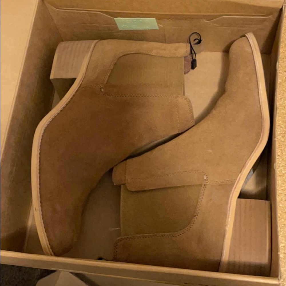 Crevo Boots